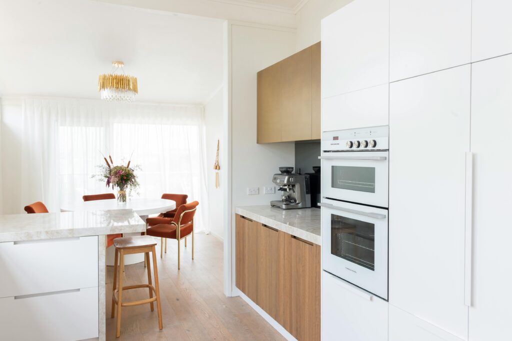 Compacte keuken en leefruimte